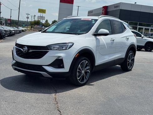 Used 2021 Buick Encore GX Select w/ Advanced Technology Package AWD/4WD image 7