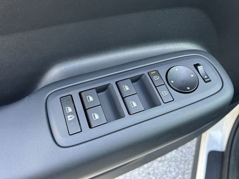 New 2026 Hyundai Santa Fe SE image 21