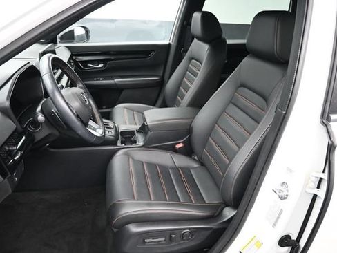 Certified 2025 Honda CR-V Sport Touring image 17