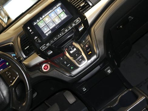 Used 2024 Honda Odyssey Sport image 30