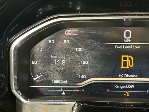 Used 2024 GMC Sierra 1500 Elevation w/ Preferred Package image 18