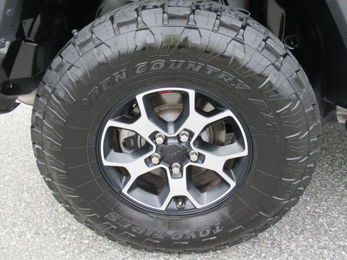 Used 2021 Jeep Wrangler Unlimited Rubicon image 8