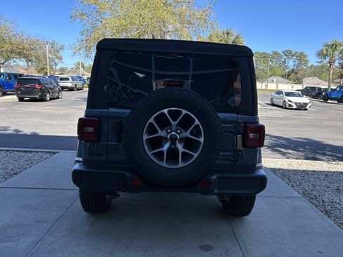 New 2025 Jeep Wrangler Sport S image 8