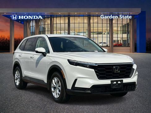 Certified 2025 Honda CR-V LX image 2