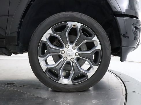 Used 2023 RAM 1500 Limited AWD/4WD image 40