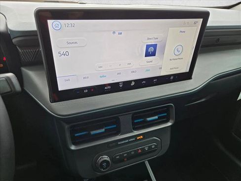 New 2025 Ford Maverick Lobo image 13