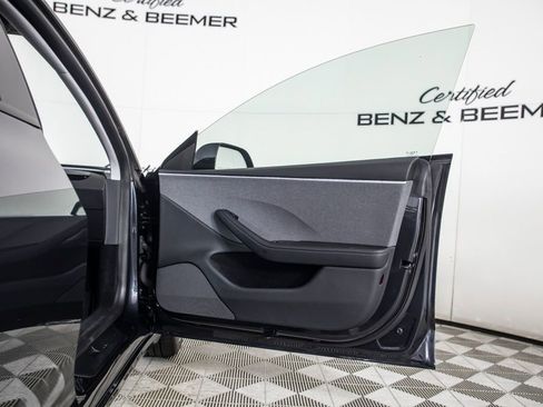 Used 2024 Tesla Model 3 Standard Range image 21