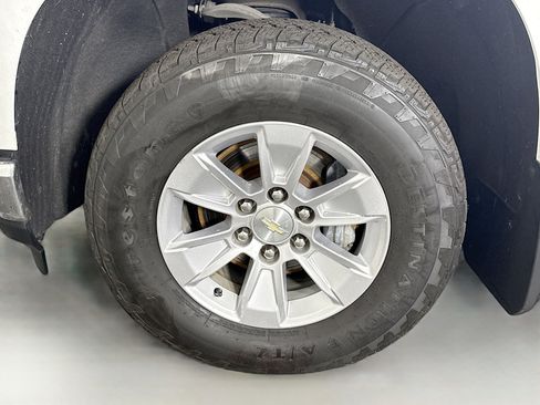 Used 2019 Chevrolet Silverado 1500 LT w/ All-Star Edition image 38