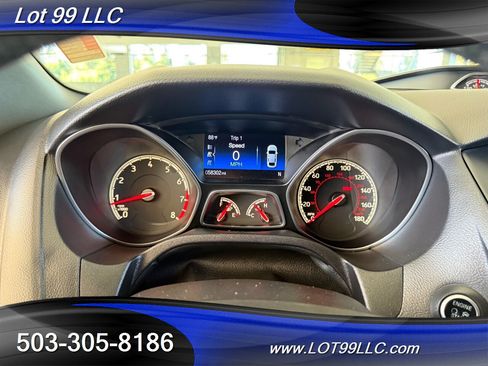 Used 2016 Ford Focus ST w/ Equipment Group 401A FWD image 9