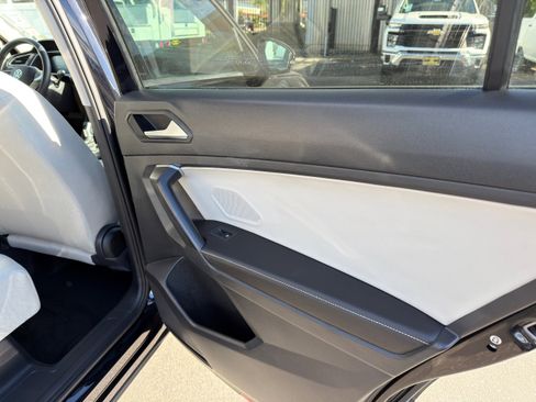 Used 2024 Volkswagen Tiguan S image 13