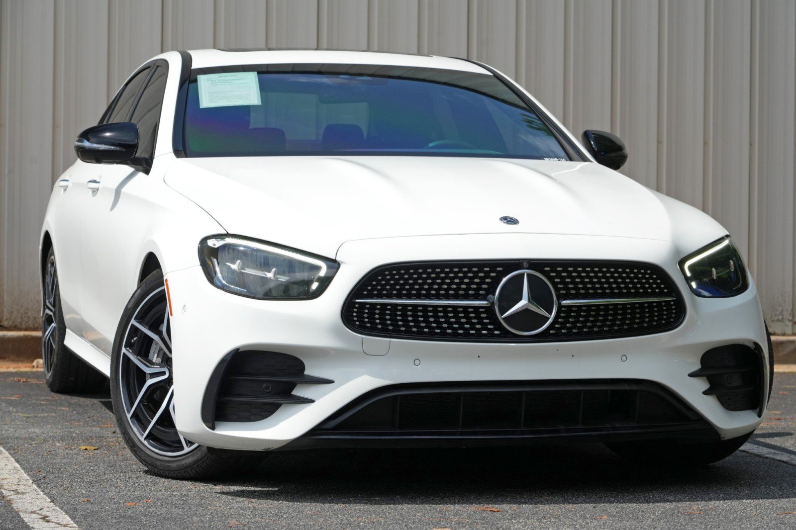 Used 2021 Mercedes-Benz E 350 Sedan w/ Premium Package image 4