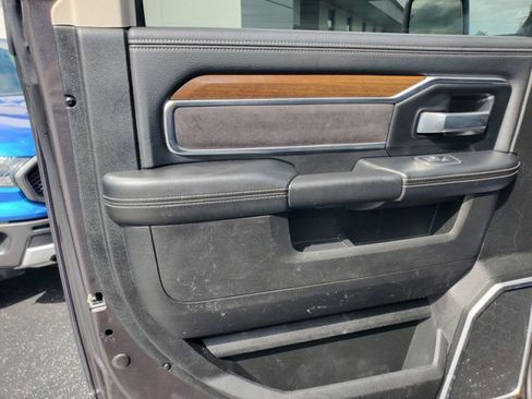 Used 2023 RAM 2500 Laramie image 29