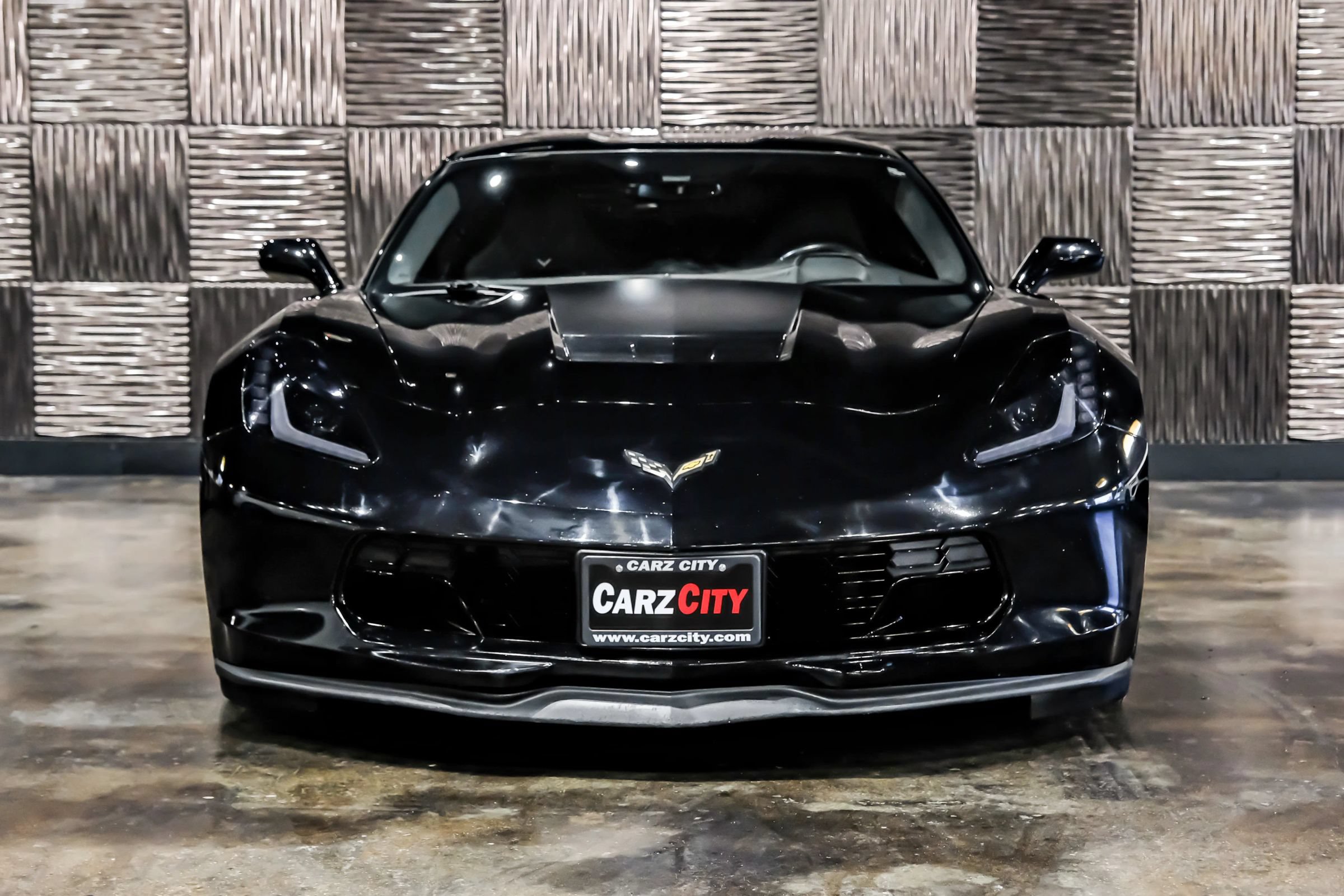 Used 2015 Chevrolet Corvette Stingray Coupe w/ 3LT Preferred Equipment Group RWD image 5