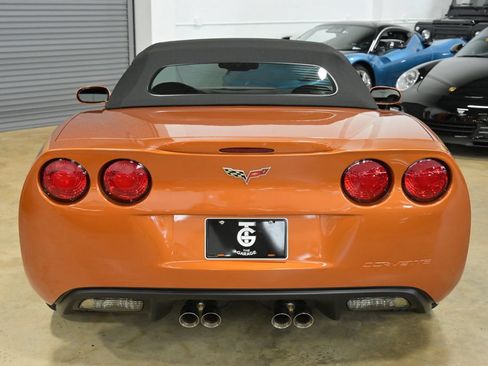 Used 2007 Chevrolet Corvette Convertible w/ Preferred Equipment Group RWD image 8