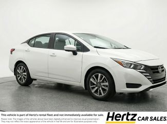 Used 2025 Nissan Versa SV video 1