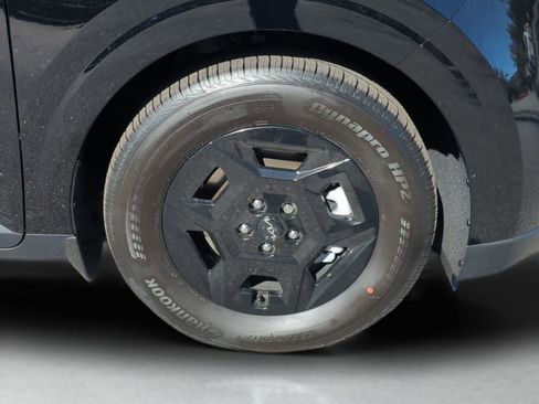 New 2026 Kia Carnival image 17