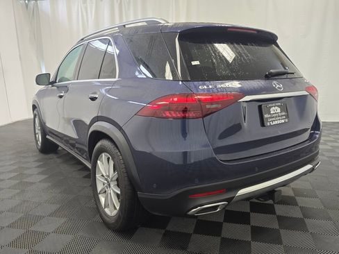Used 2024 Mercedes-Benz GLE 350 GLE 350 w/ 3rd Row Seat Package image 4