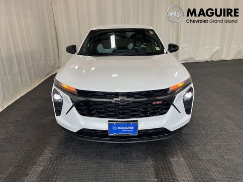 Used 2024 Chevrolet Trax RS w/ Driver Confidence Package image 30