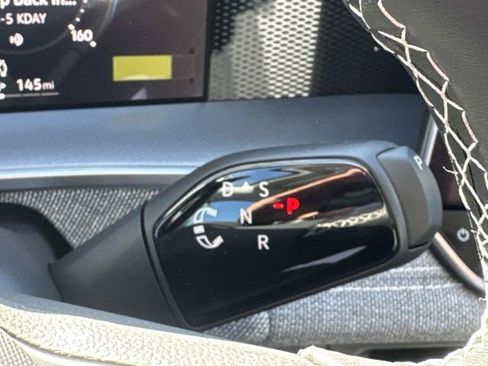 New 2026 Volkswagen Tiguan S image 21