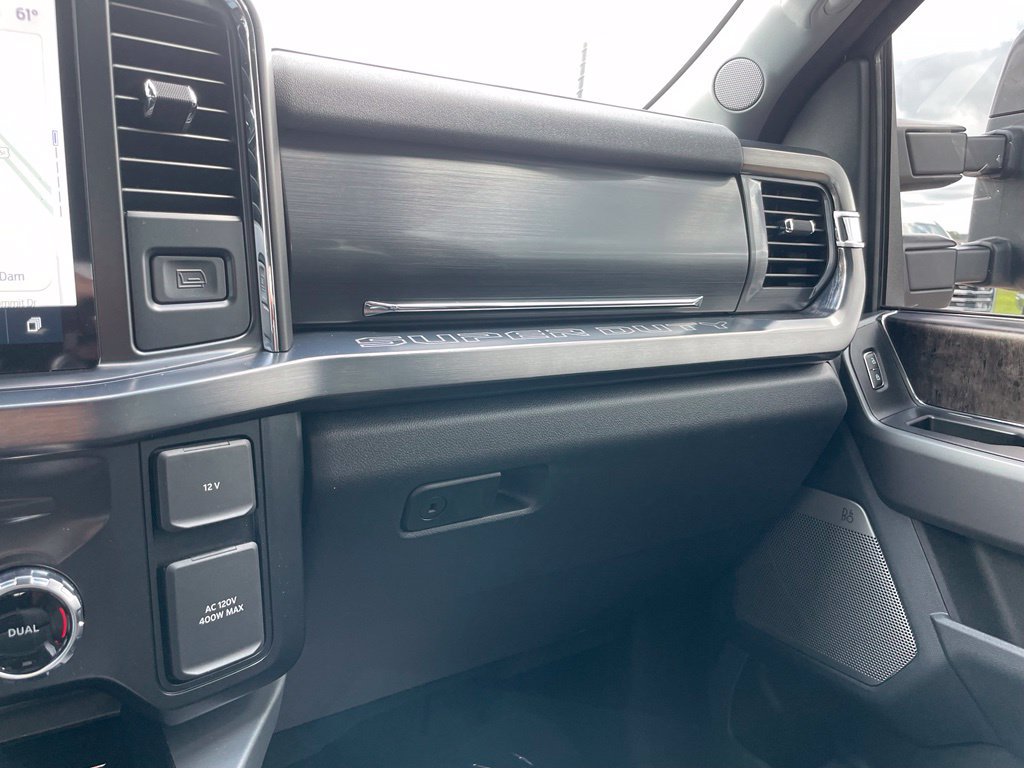 Used 2025 Ford F250 Lariat w/ Lariat Ultimate Package AWD/4WD image 49