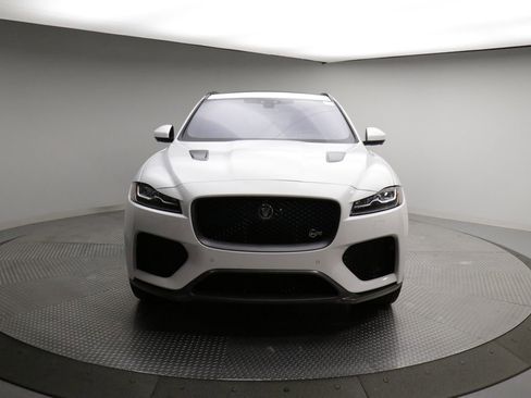 Used 2020 Jaguar F-PACE SVR image 8