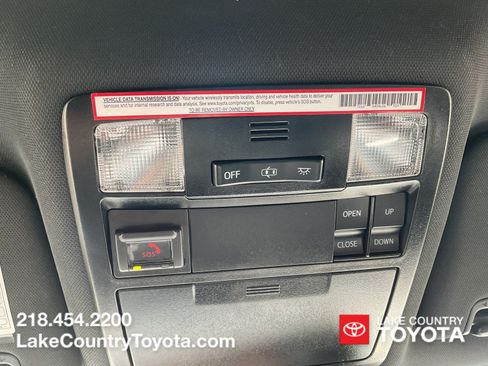 Used 2020 Toyota Tacoma Limited AWD/4WD image 35