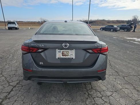 Used 2023 Nissan Sentra SR FWD image 6