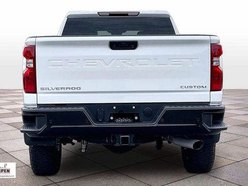 Used 2025 Chevrolet Silverado 2500 Custom w/ Custom Value Package AWD/4WD image 4