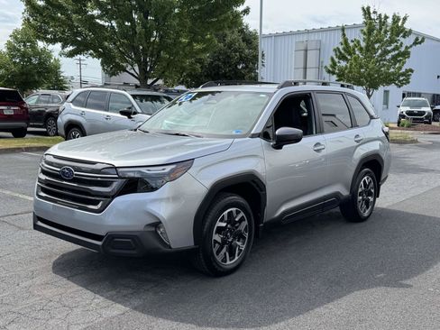 Certified 2026 Subaru Forester Premium AWD/4WD image 5