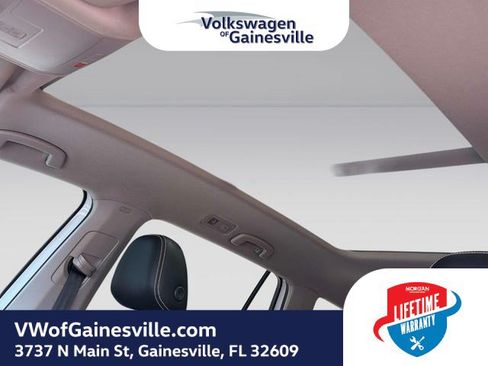 Used 2023 Volkswagen Atlas SE FWD image 29