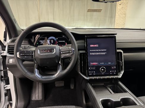 New 2026 GMC Acadia Elevation w/ LPO, Floor Liner Package image 24