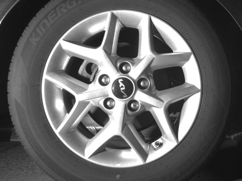 Used 2025 Kia Soul LX w/ LX Technology Package FWD image 20