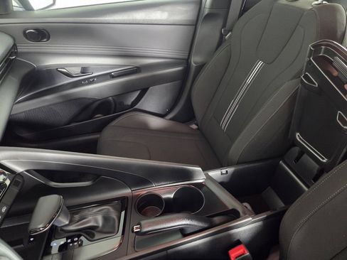 Used 2026 Hyundai Elantra Sport FWD image 21