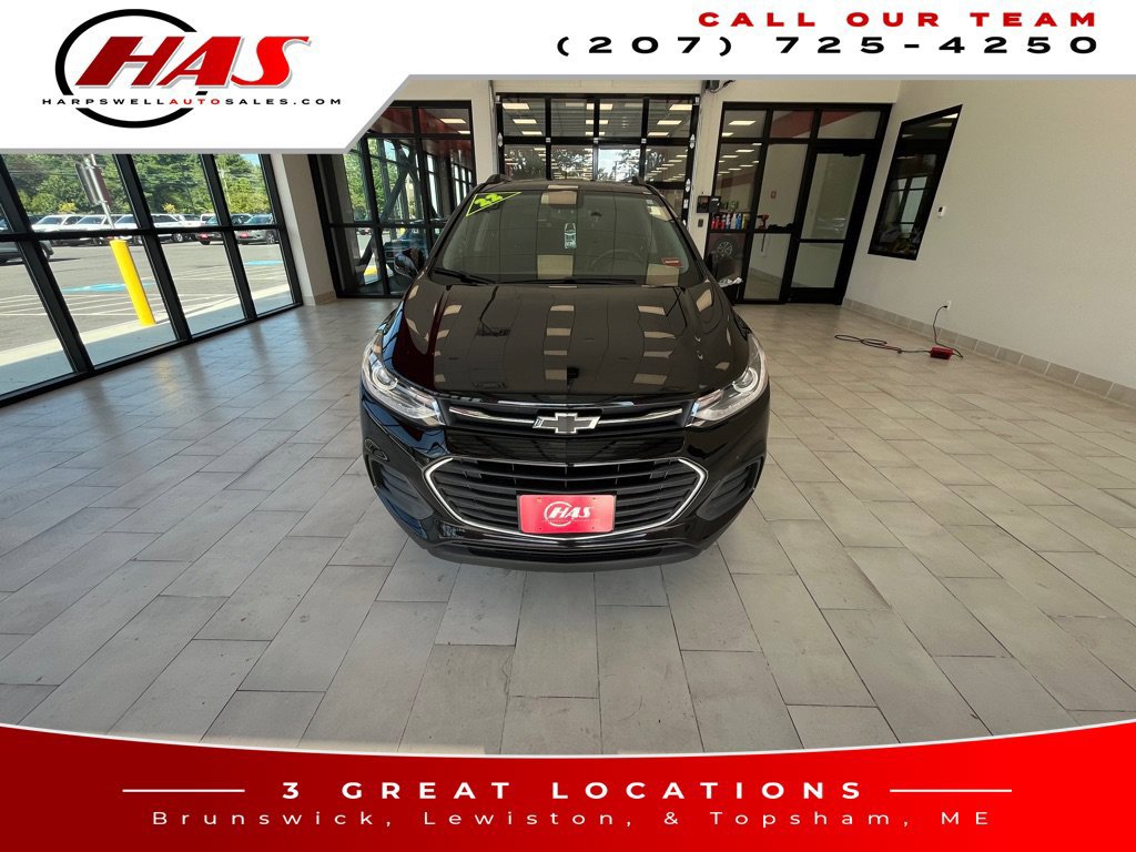 Used 2022 Chevrolet Trax LT w/ Midnight Edition AWD/4WD image 10