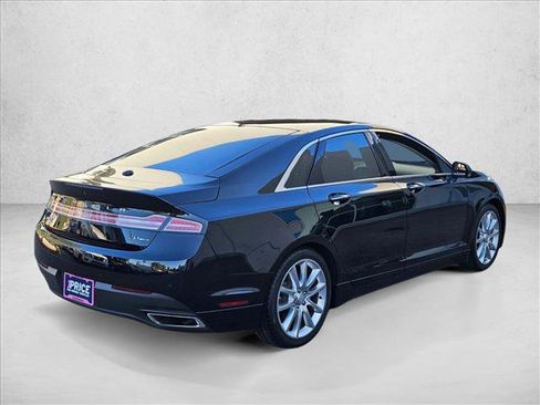 Used 2016 Lincoln MKZ w/ Technology Package image 5