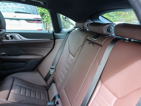 Used 2025 BMW i4 eDrive40 w/ Premium Package image 18