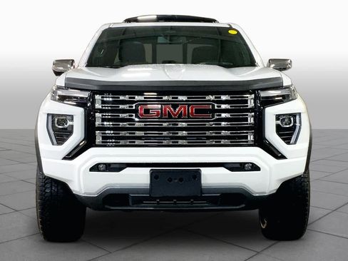 Used 2026 GMC Canyon Denali AWD/4WD image 4