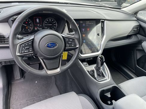 Certified 2025 Subaru Outback Premium w/ Popular Package #1 AWD/4WD image 10