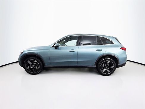 New 2026 Mercedes-Benz GLC 300 GLC 300 image 4