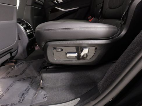 Used 2026 BMW X7 xDrive40i AWD/4WD image 35