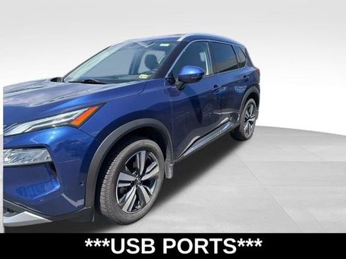 Used 2023 Nissan Rogue Platinum w/ Platinum Premium Package AWD/4WD image 3