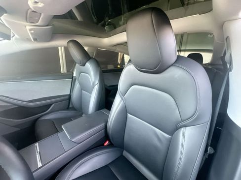 Used 2025 Tesla Model 3 Long Range RWD image 14