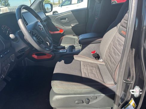 Used 2026 Nissan Frontier PRO-4X AWD/4WD image 22