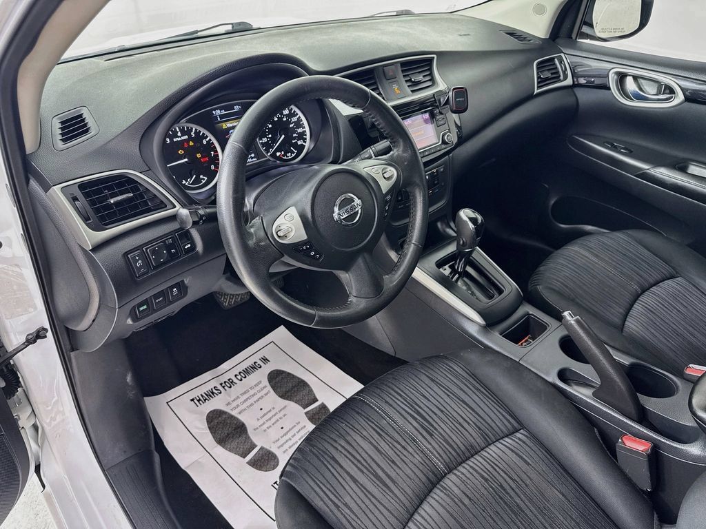 Used 2018 Nissan Sentra SV FWD image 9