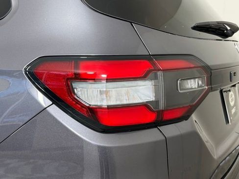 Used 2023 Honda Pilot EX-L image 13