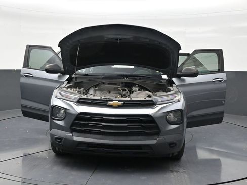 Used 2021 Chevrolet TrailBlazer LS FWD image 33