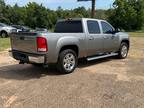 Used 2012 GMC Sierra 1500 SLE w/ Regional Value Package RWD image 5