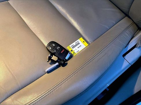 Certified 2021 Jeep Grand Cherokee Limited w/ Trailer Tow Group IV image 32