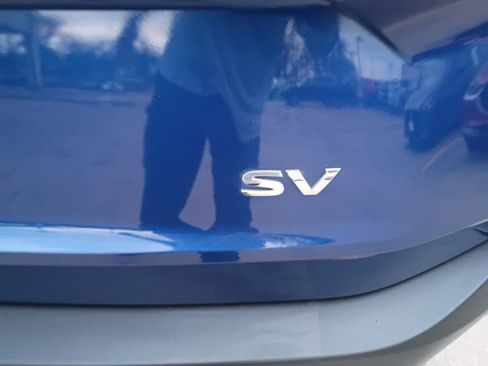 Used 2023 Nissan Rogue SV image 10