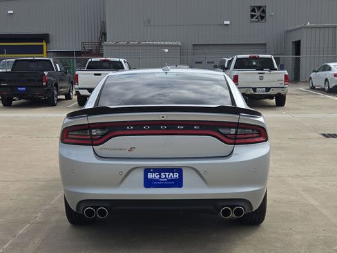 Used 2023 Dodge Charger SXT AWD/4WD image 5